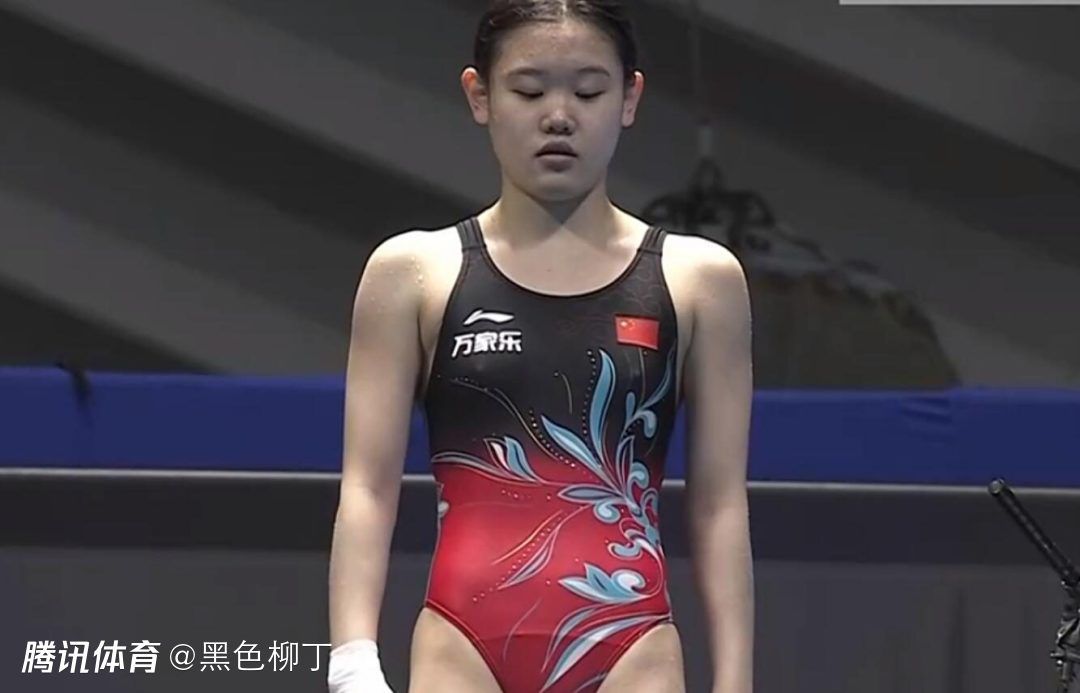 裙子下垂