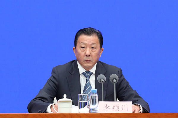 亚洲第一页中文字幕