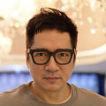 被老头扒开腿糟蹋h